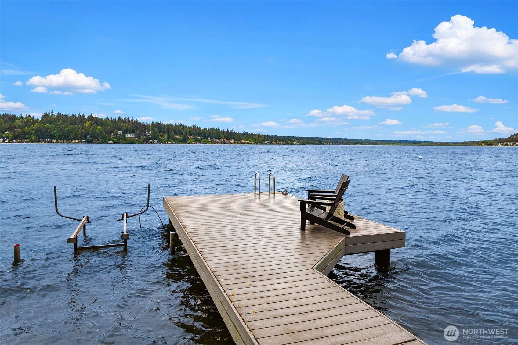 2033 E Lake Sammamish Parkway NE