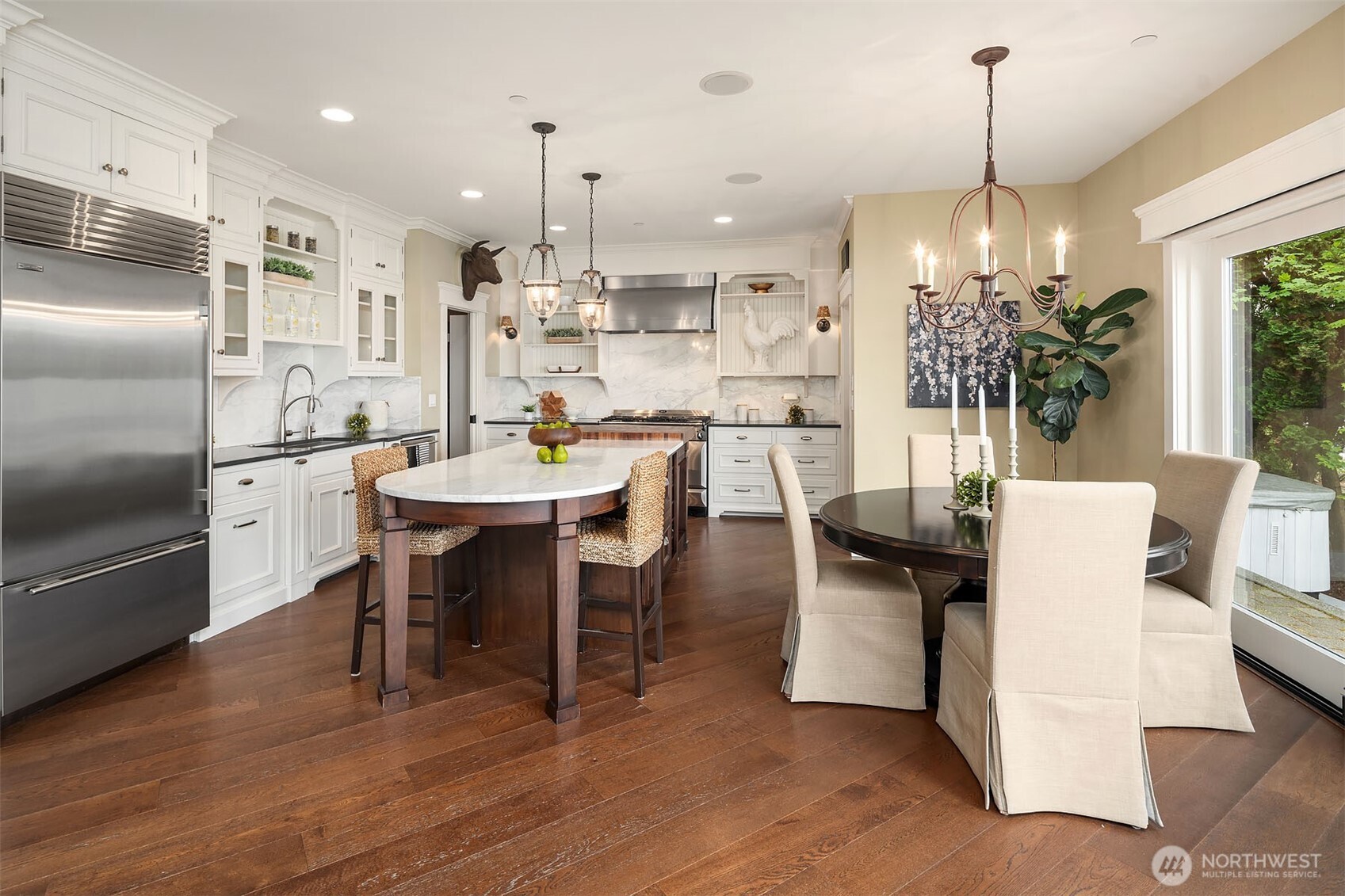 2033 E Lake Sammamish Parkway NE