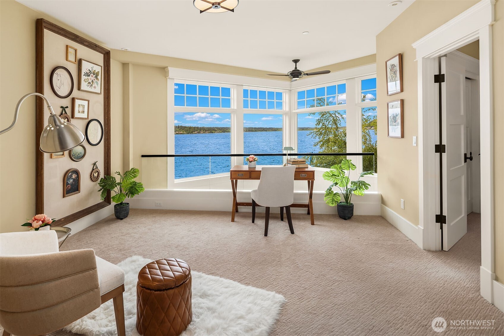 2033 E Lake Sammamish Parkway NE