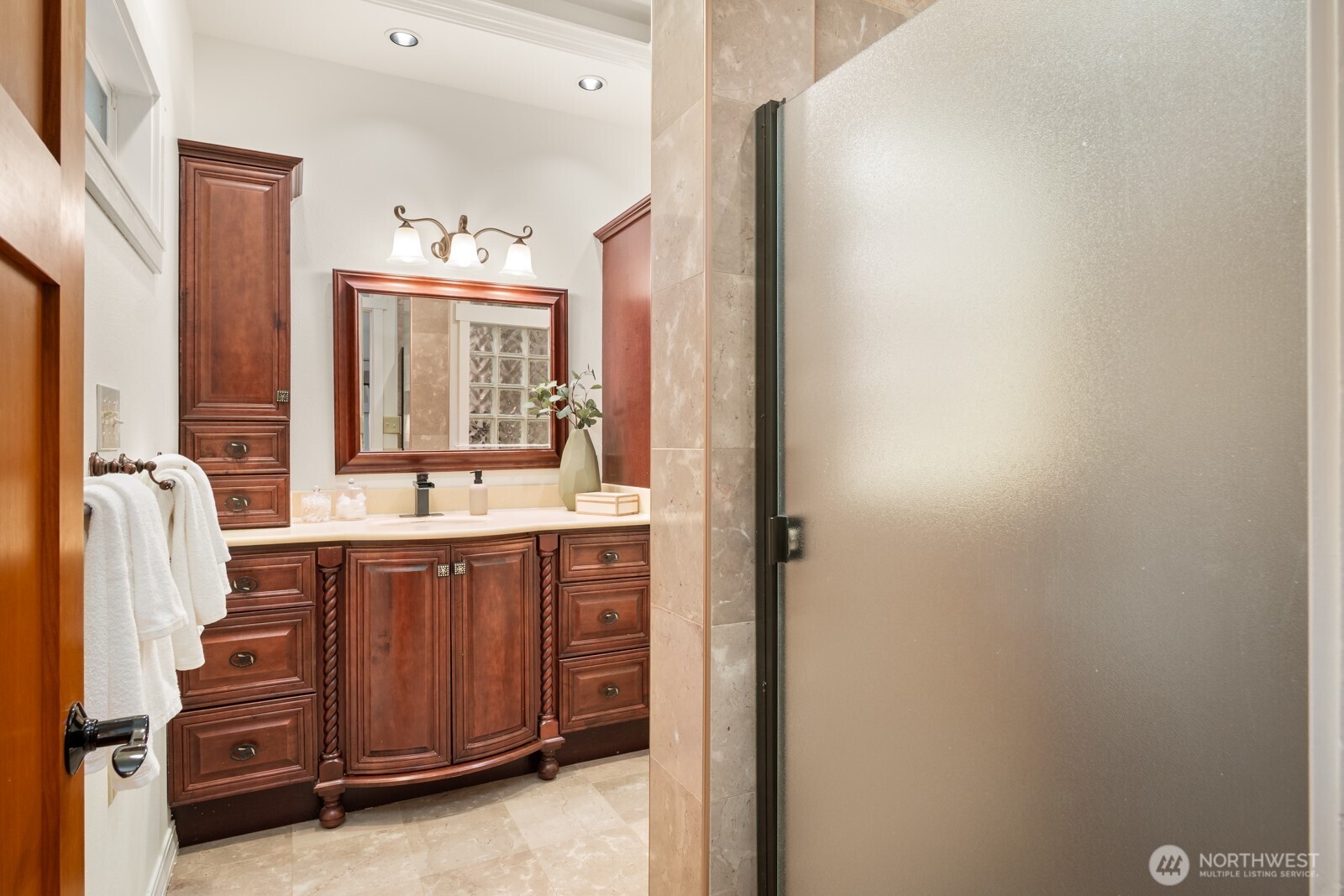 16 Bridlewood Circle