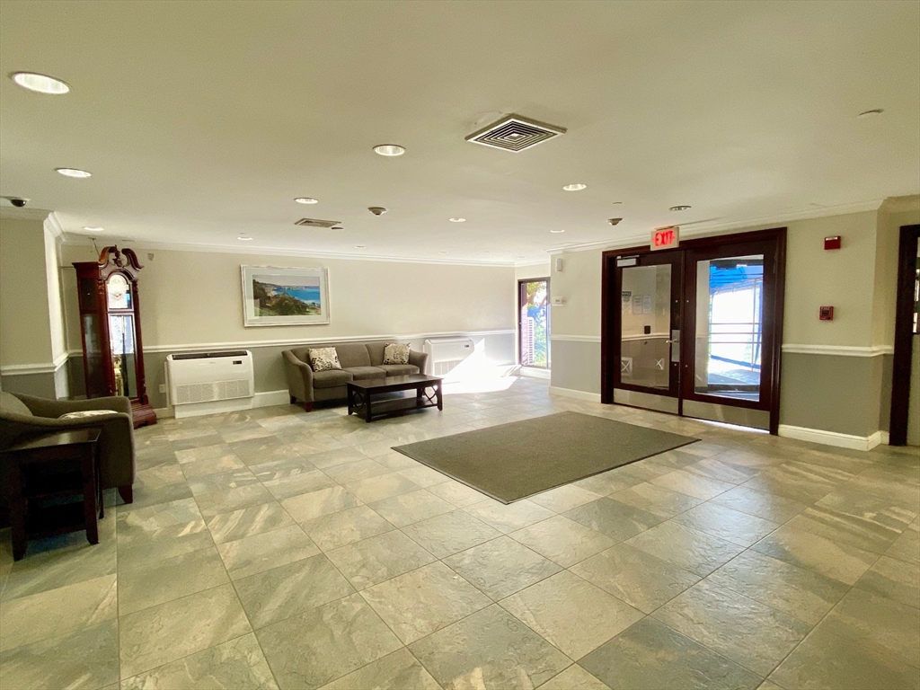 115 W Squantum St # 302