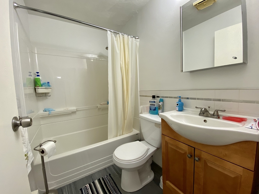 115 W Squantum St # 302