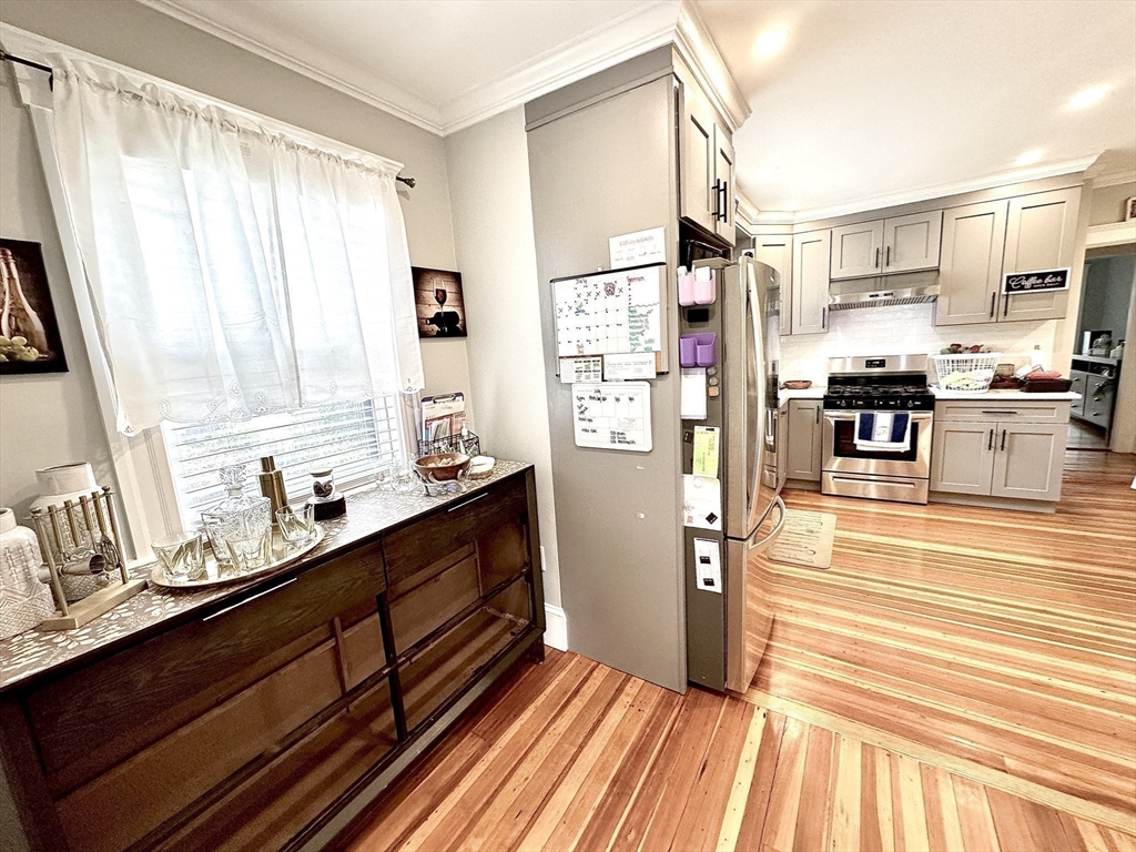 43-45 Roselin Ave