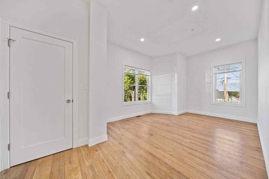 417 Commerical St # 2