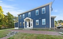 417 Commercial St # 4