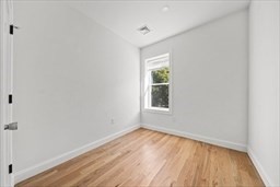 417 Commercial St # 4