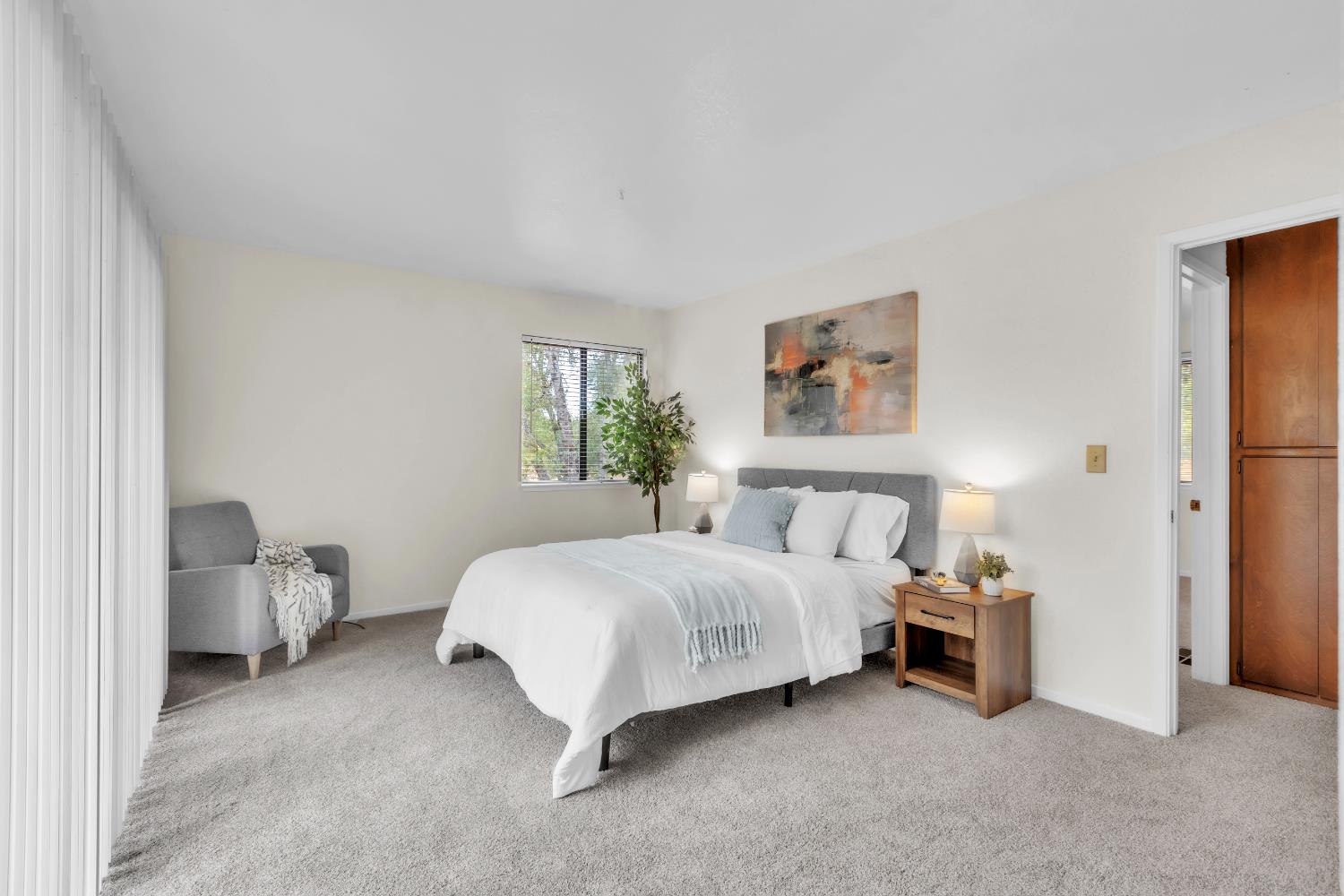 7151 Beach View Drive