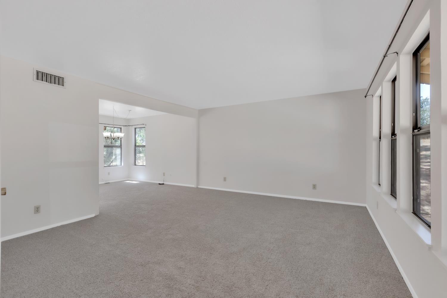 7151 Beach View Drive