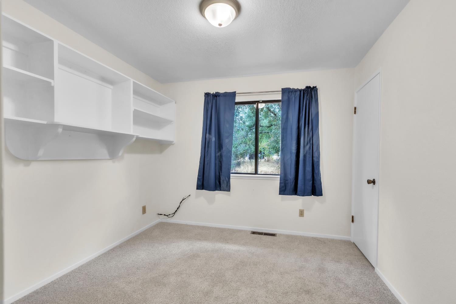 7151 Beach View Drive