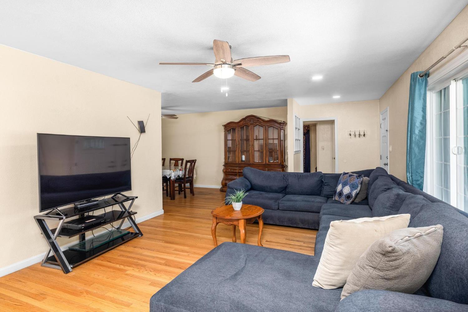 2120 River Road