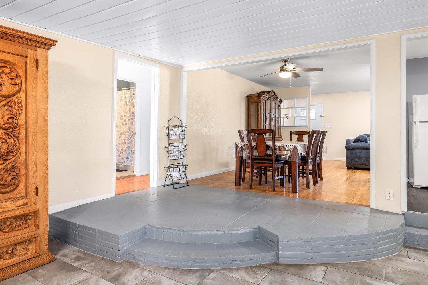2120 River Road