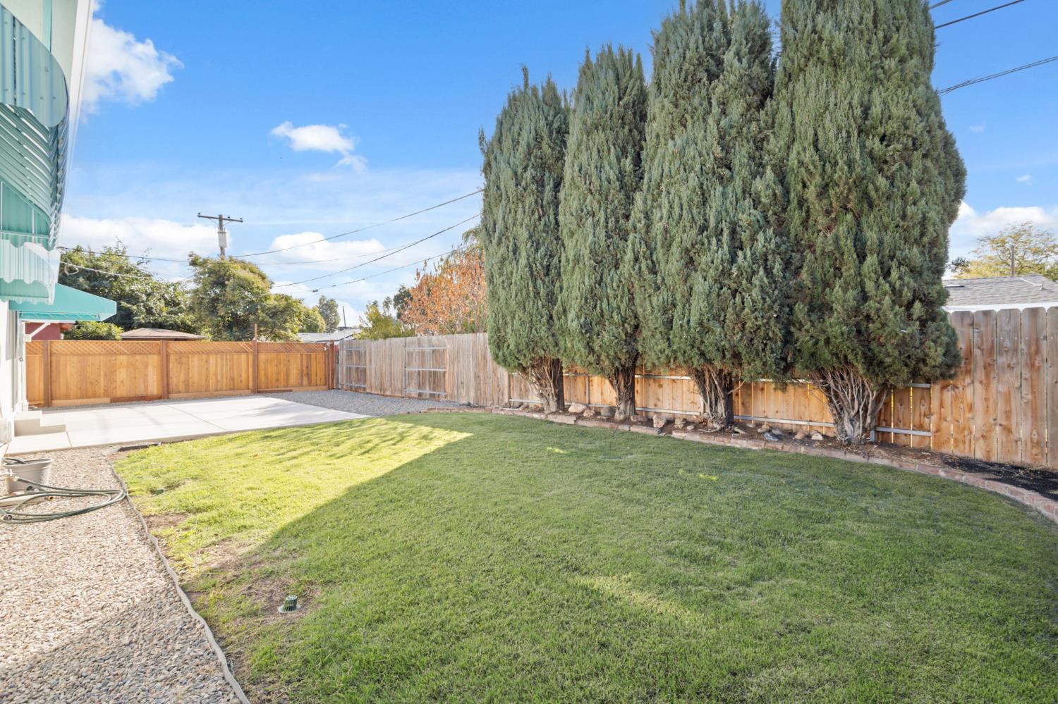 9221 N El Dorado Street