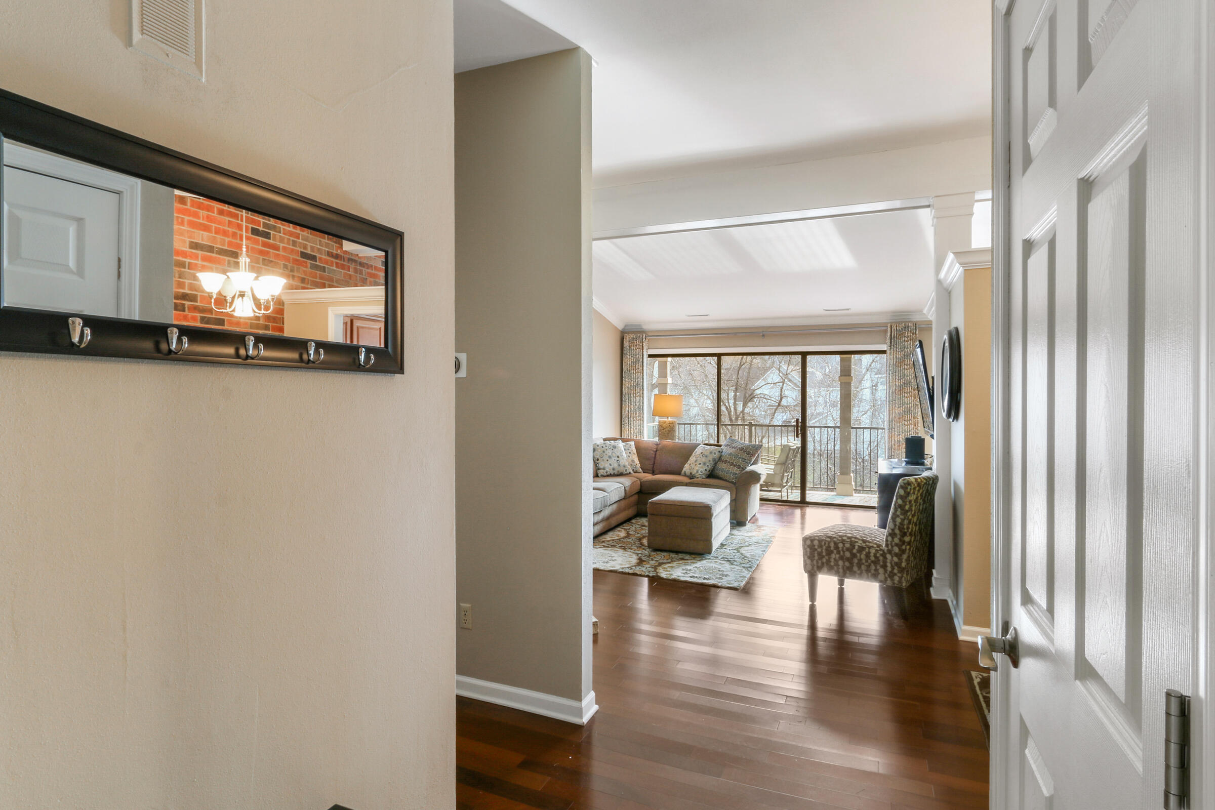 17 Abbey Villa Cir F