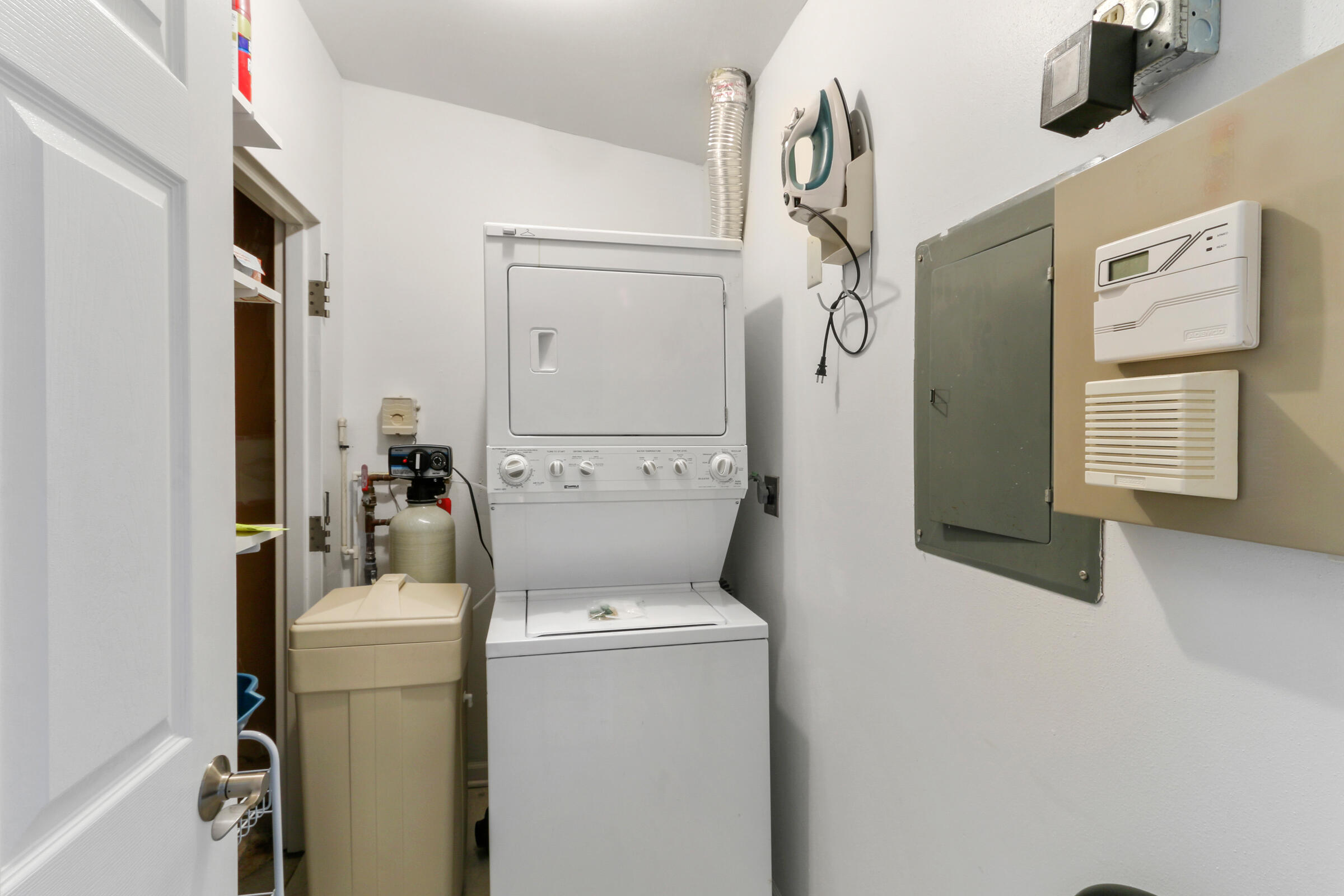 17 Abbey Villa Cir F