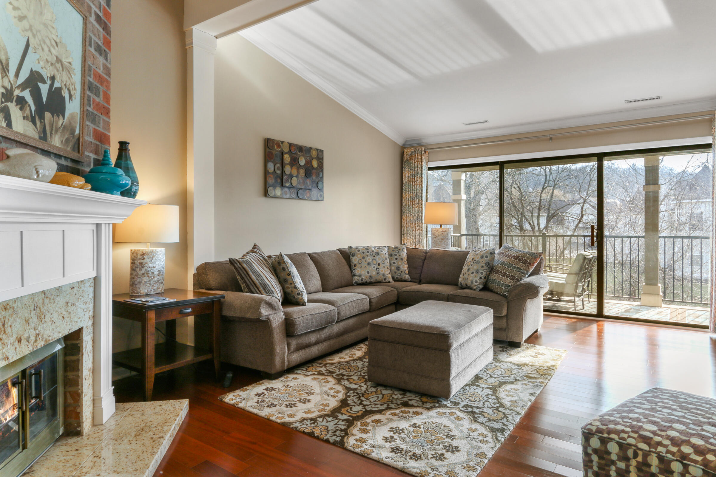 17 Abbey Villa Cir F