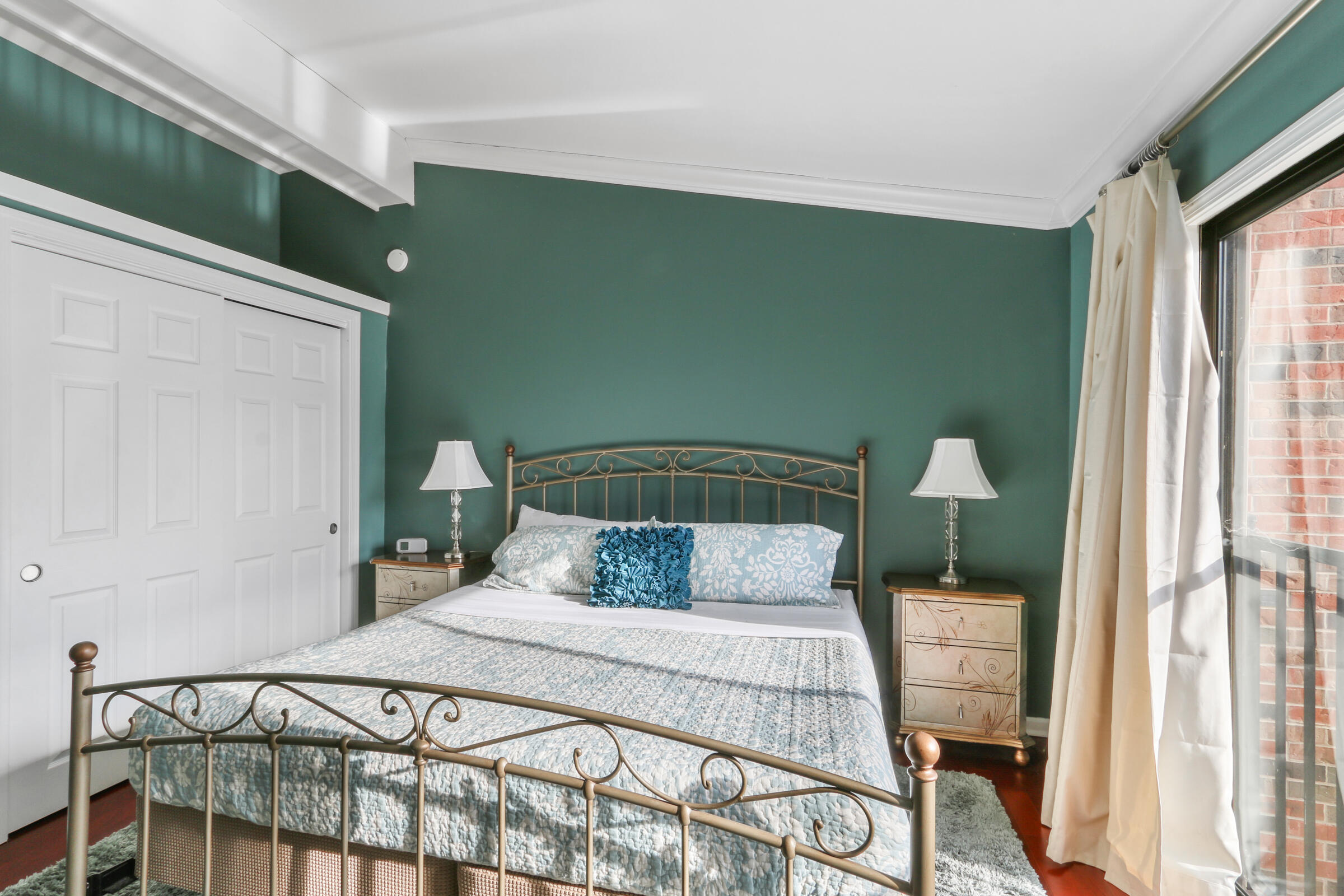 17 Abbey Villa Cir F