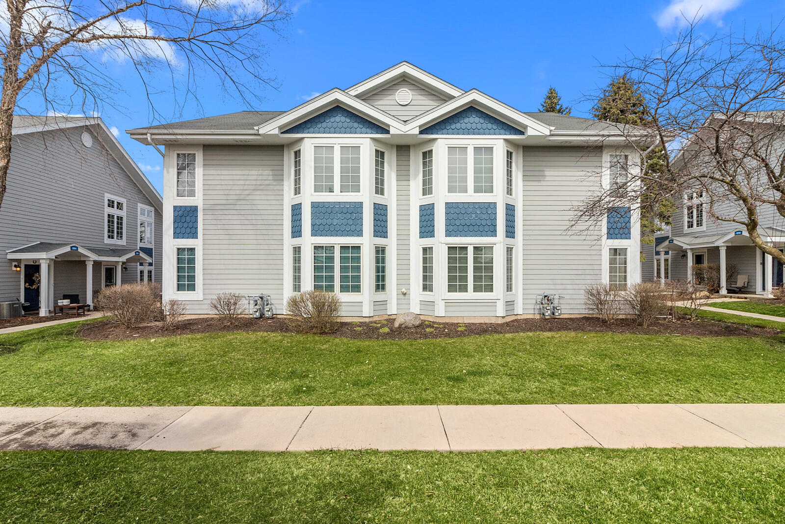 604 N Geneva National N Ave 6-46