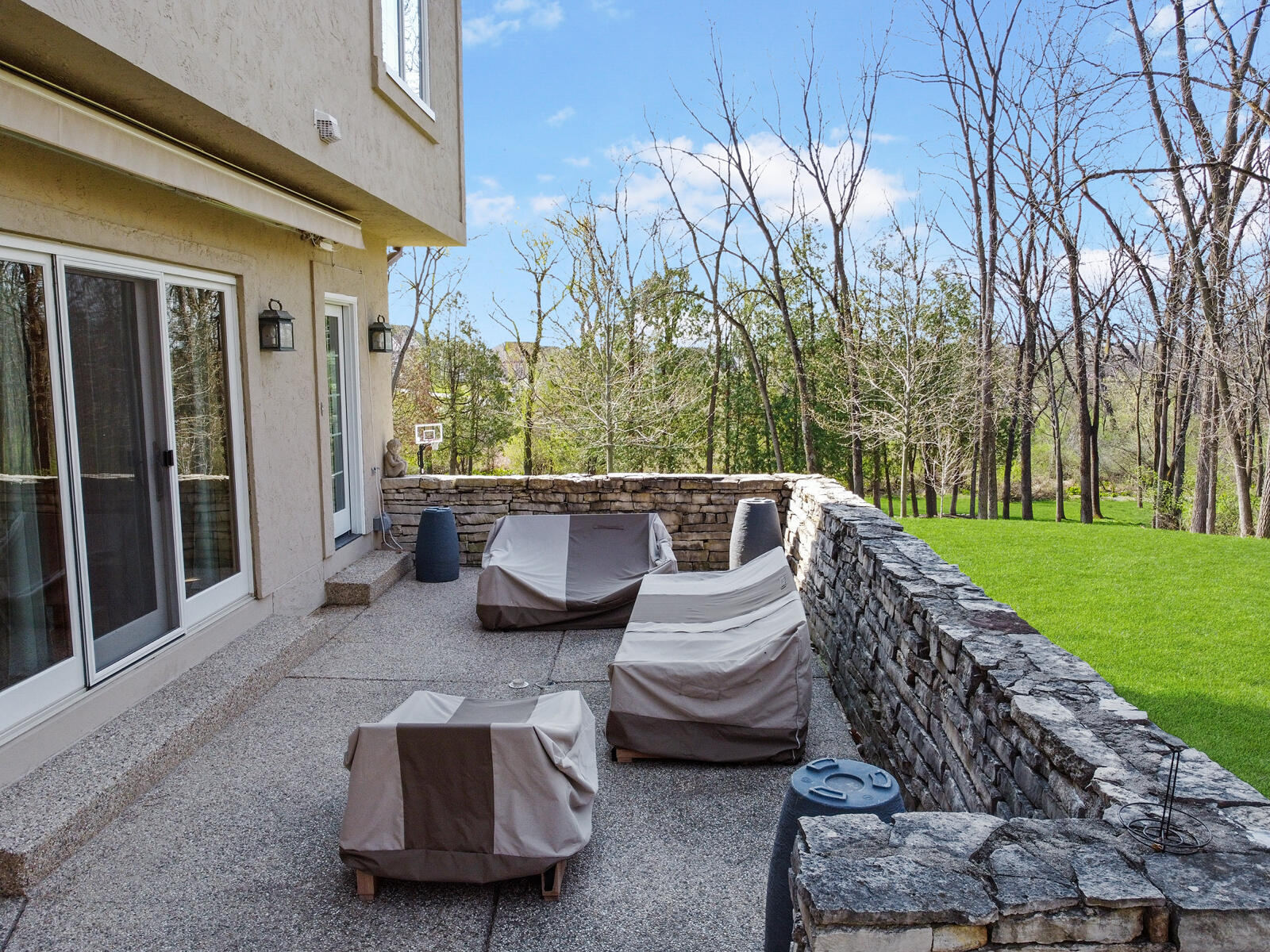 1046 Edinborough Ct 4-03