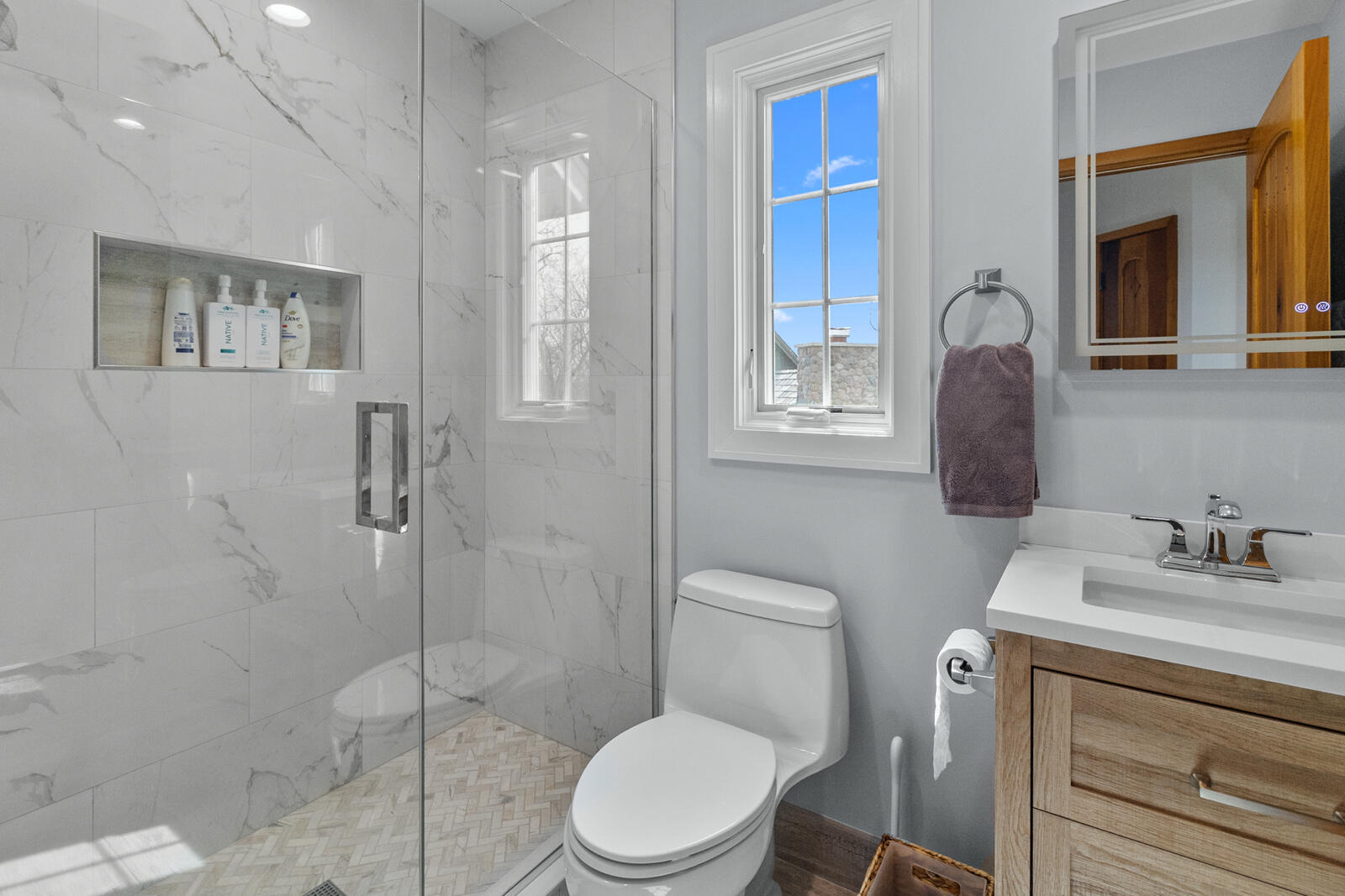 1046 Edinborough Ct 4-03