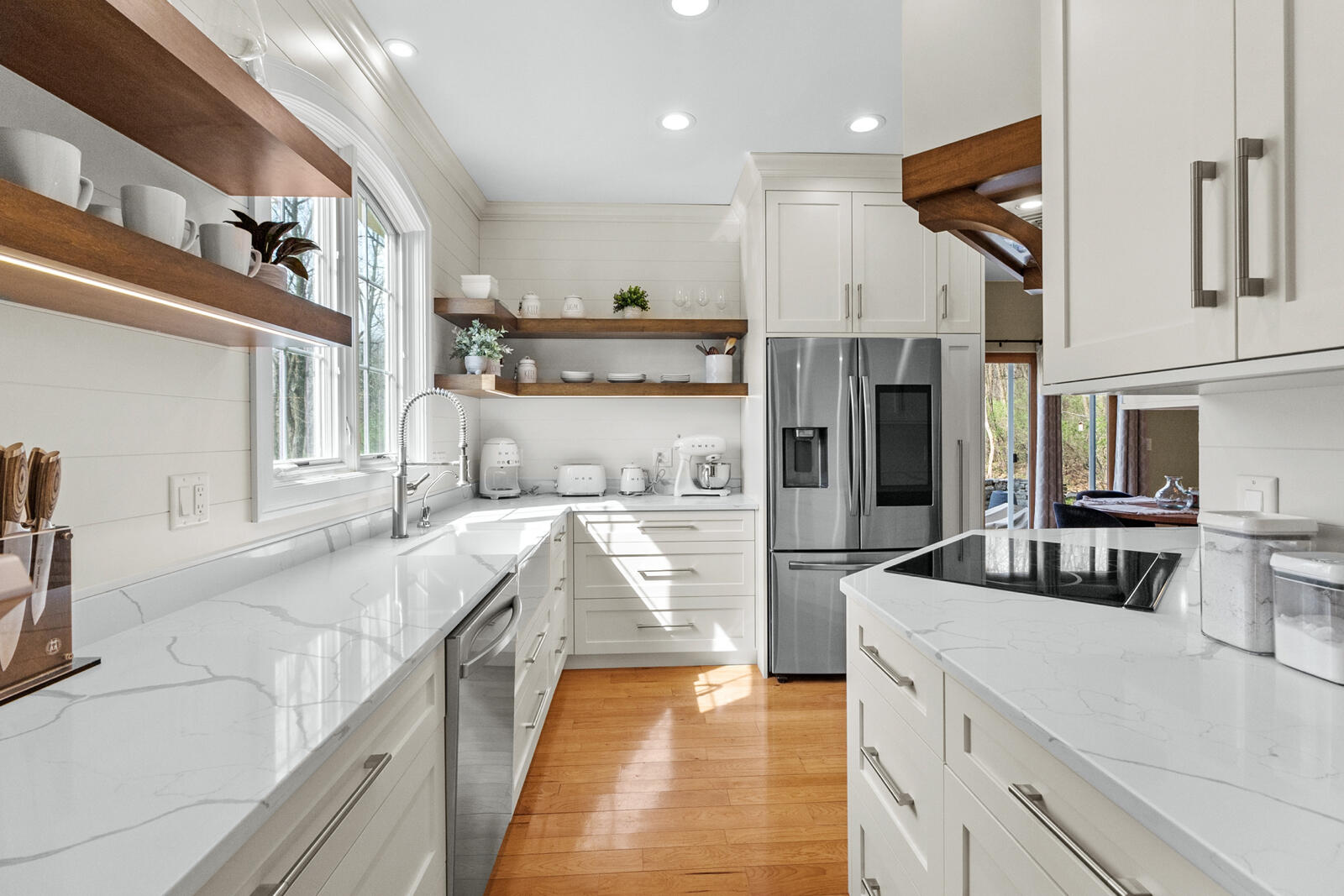 1046 Edinborough Ct 4-03