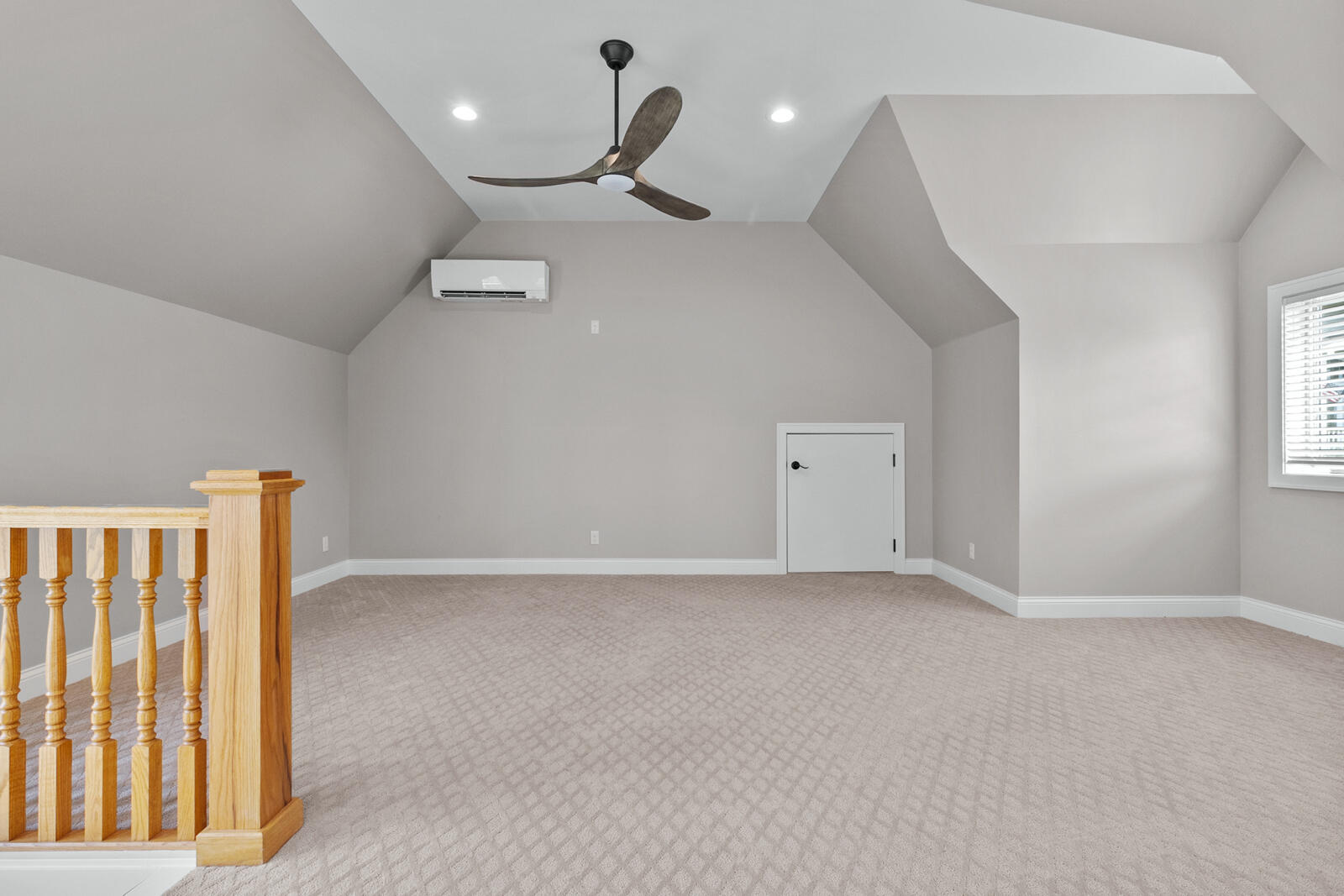 1046 Edinborough Ct 4-03