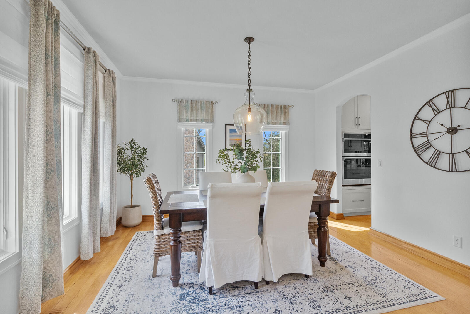 1046 Edinborough Ct 4-03