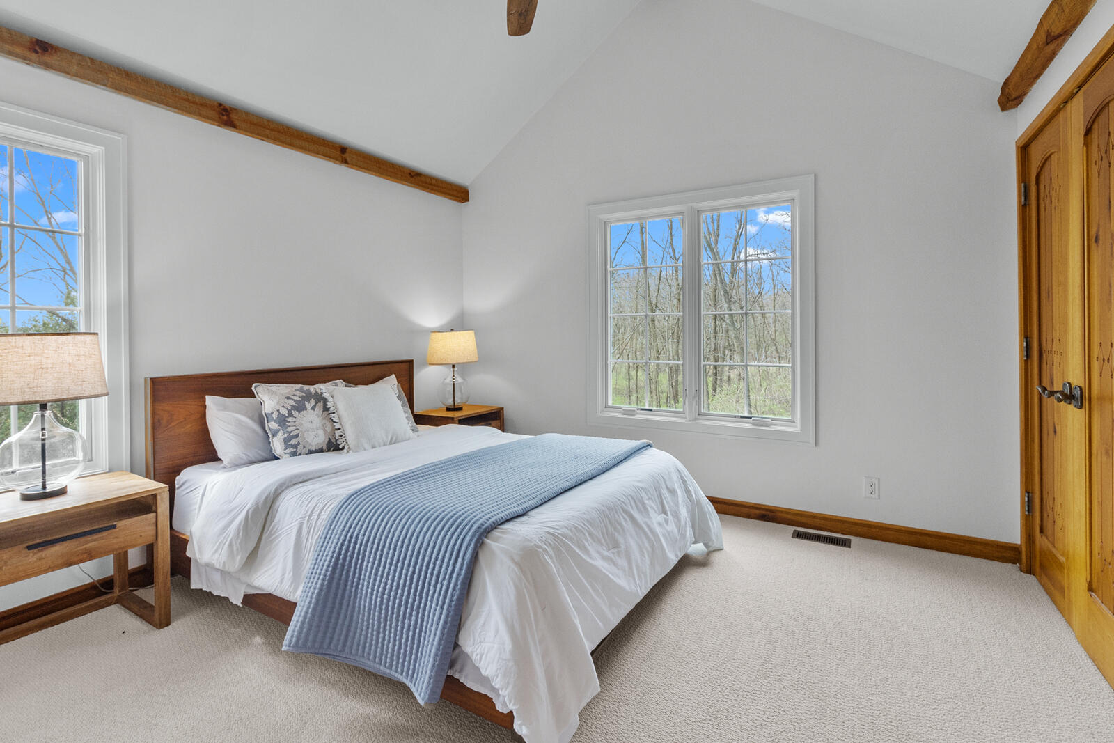 1046 Edinborough Ct 4-03