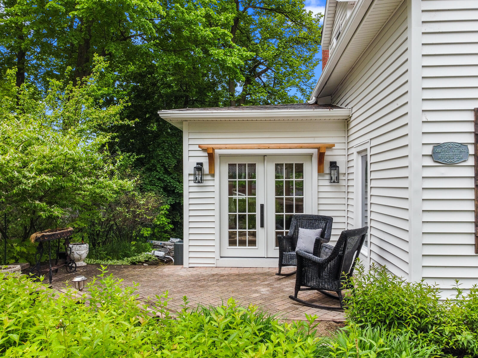 523 Oakwood Trl