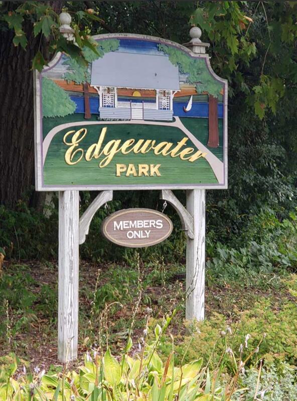 523 Oakwood Trl
