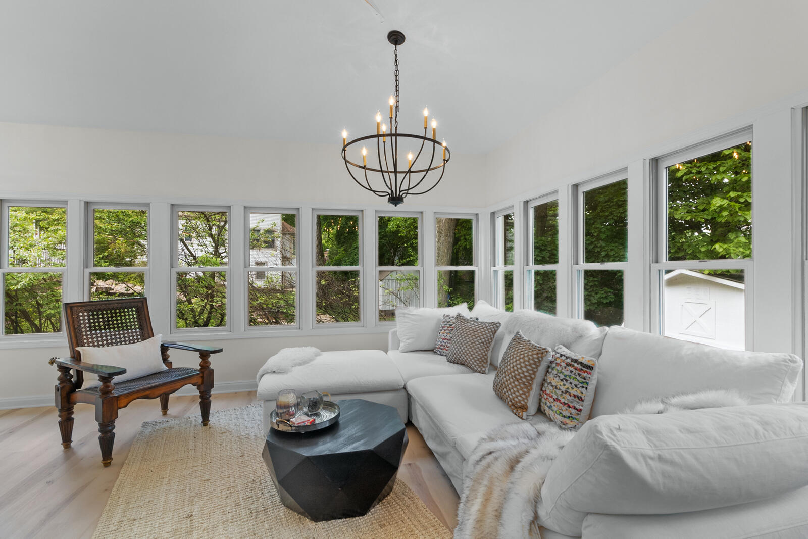 523 Oakwood Trl