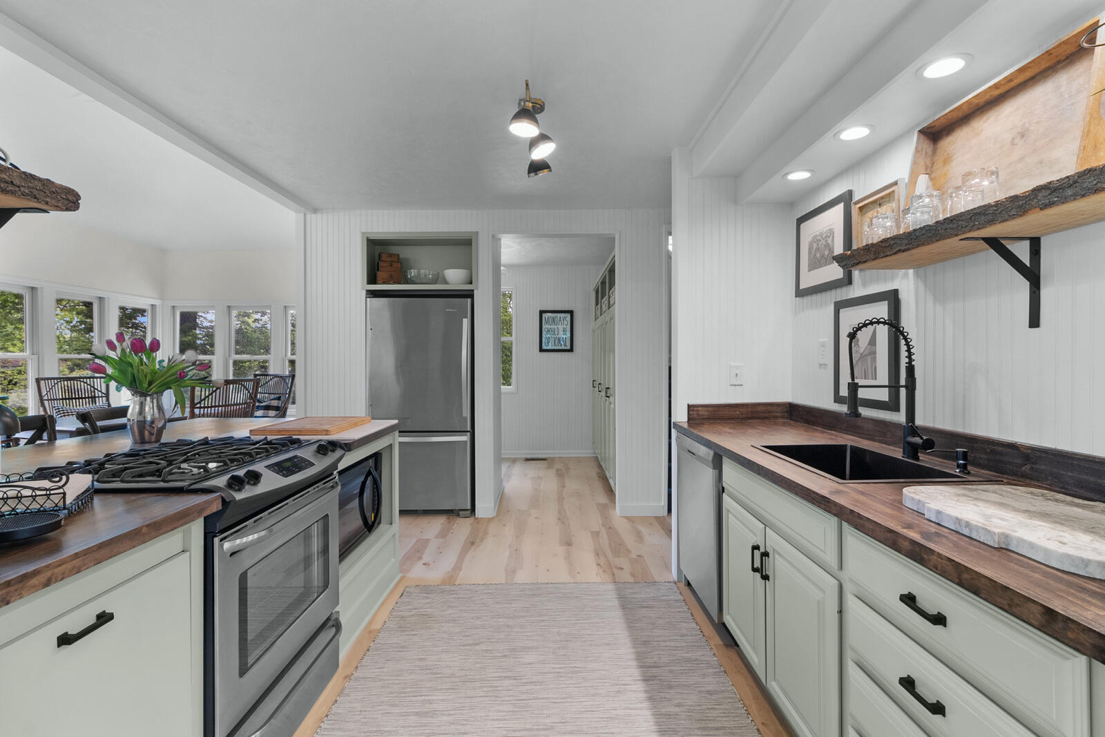523 Oakwood Trl