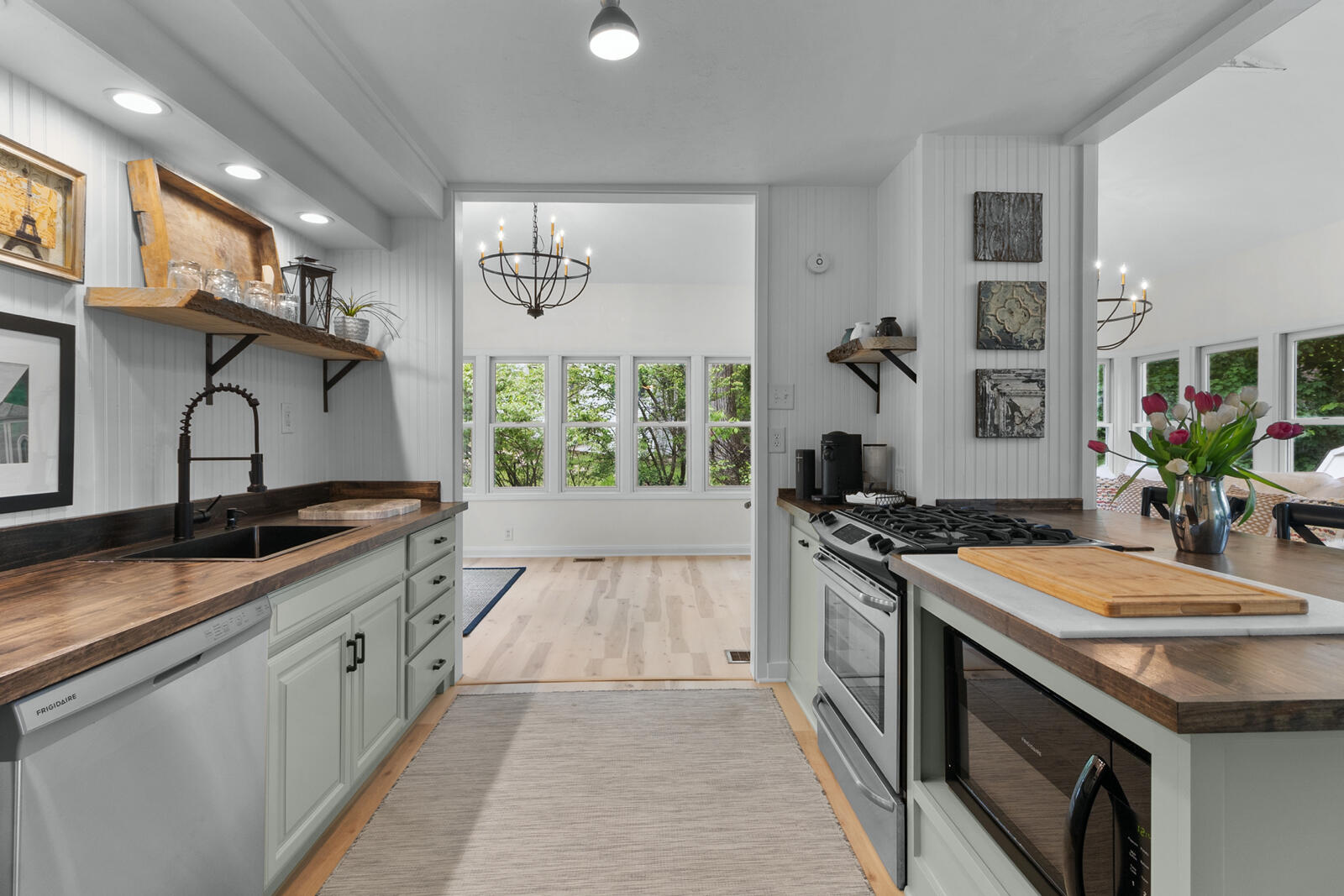523 Oakwood Trl