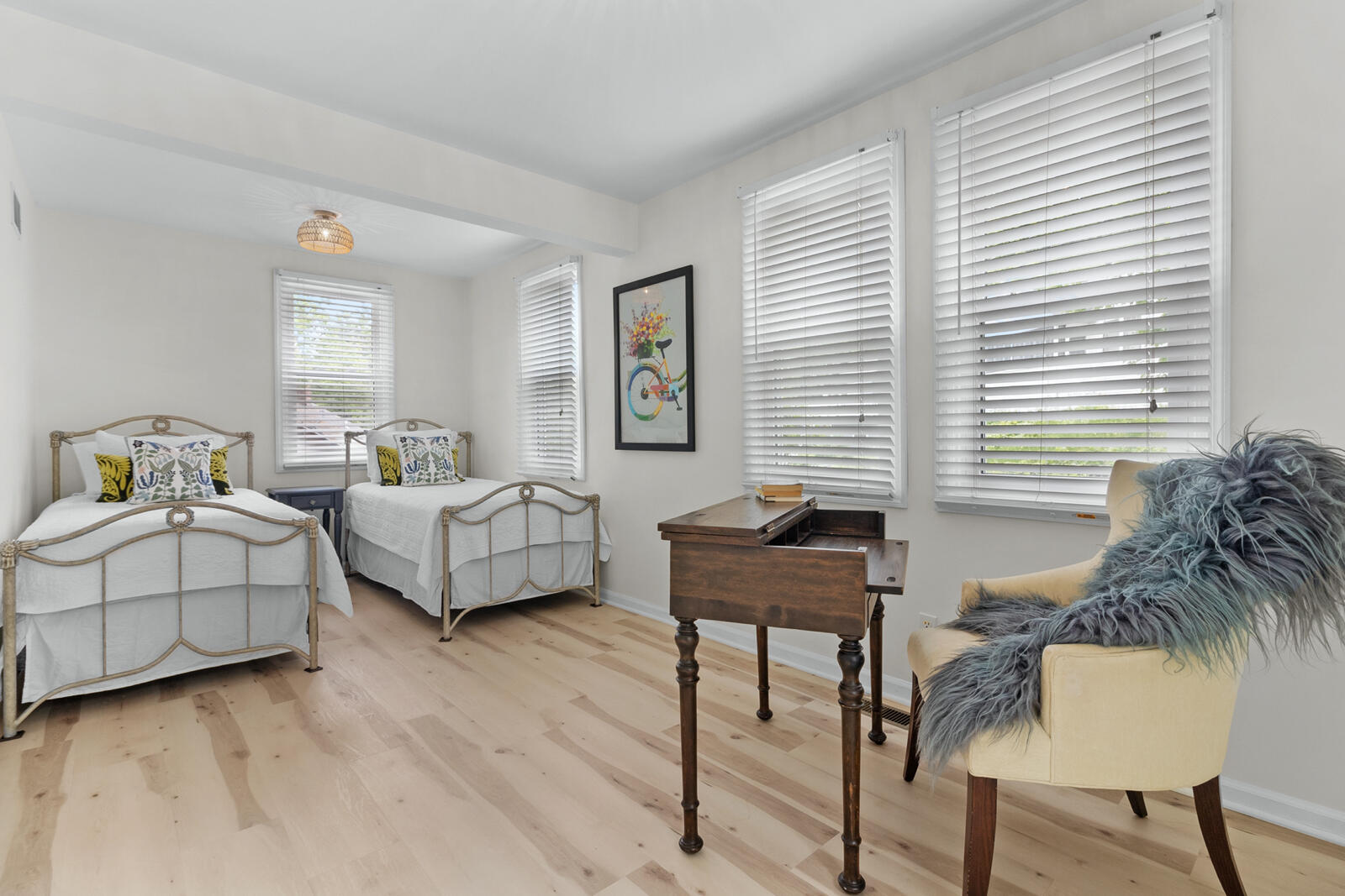 523 Oakwood Trl