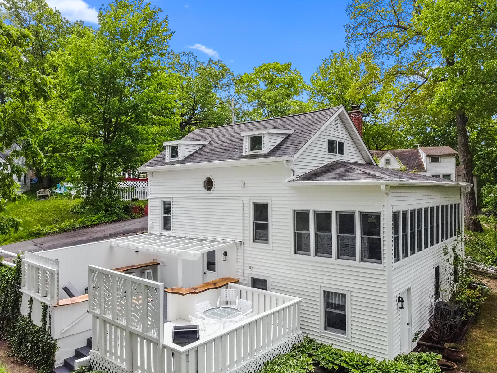 523 Oakwood Trl