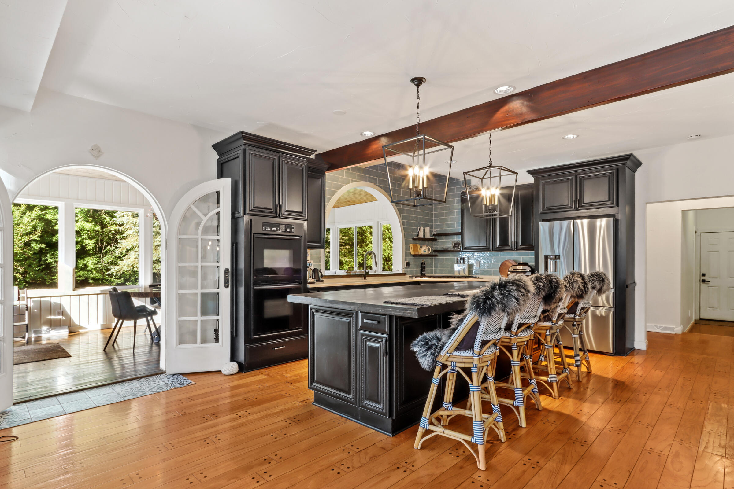 417 N Lower Gardens Rd