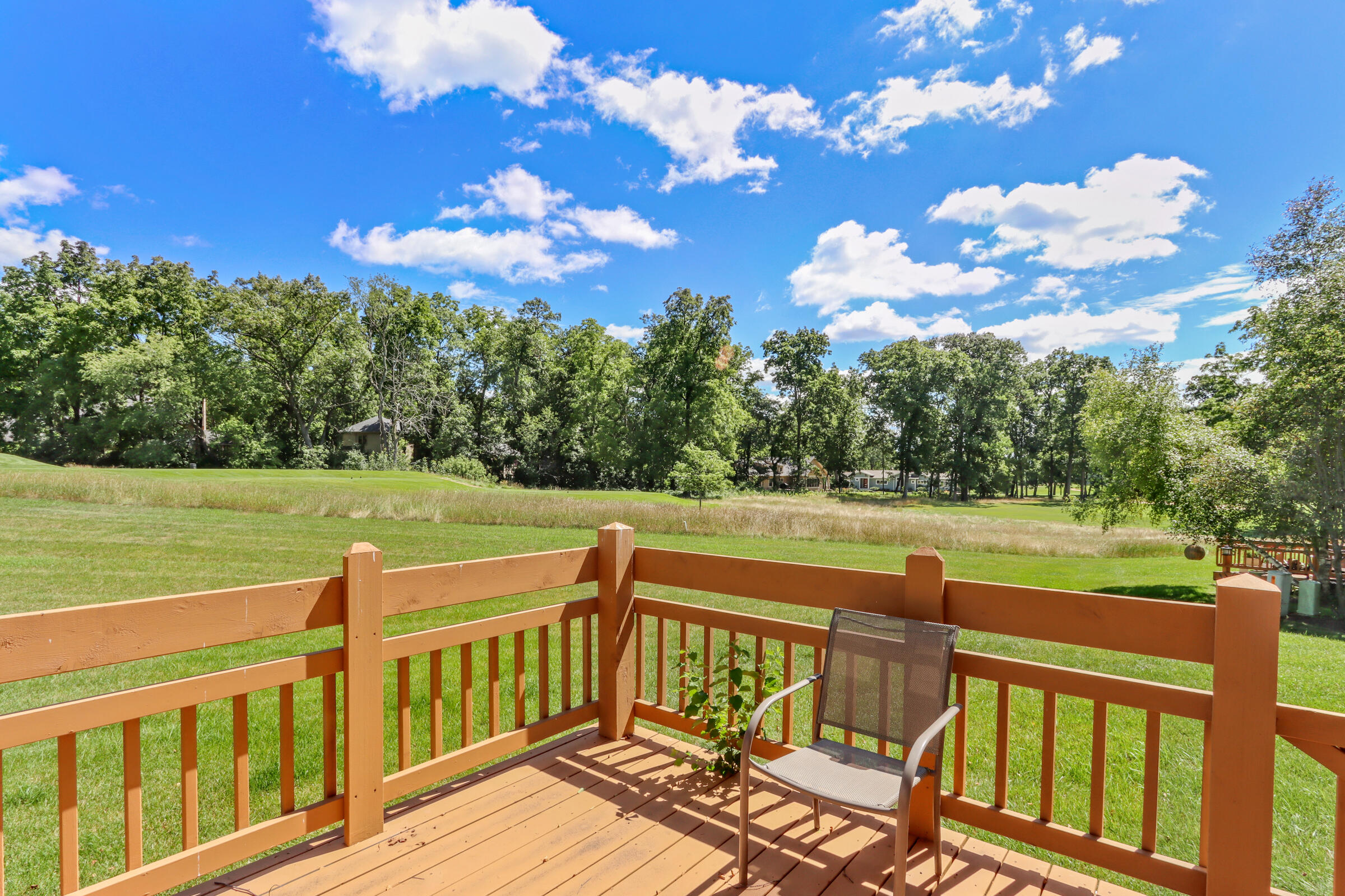 1821 Woodland Cir 12-08