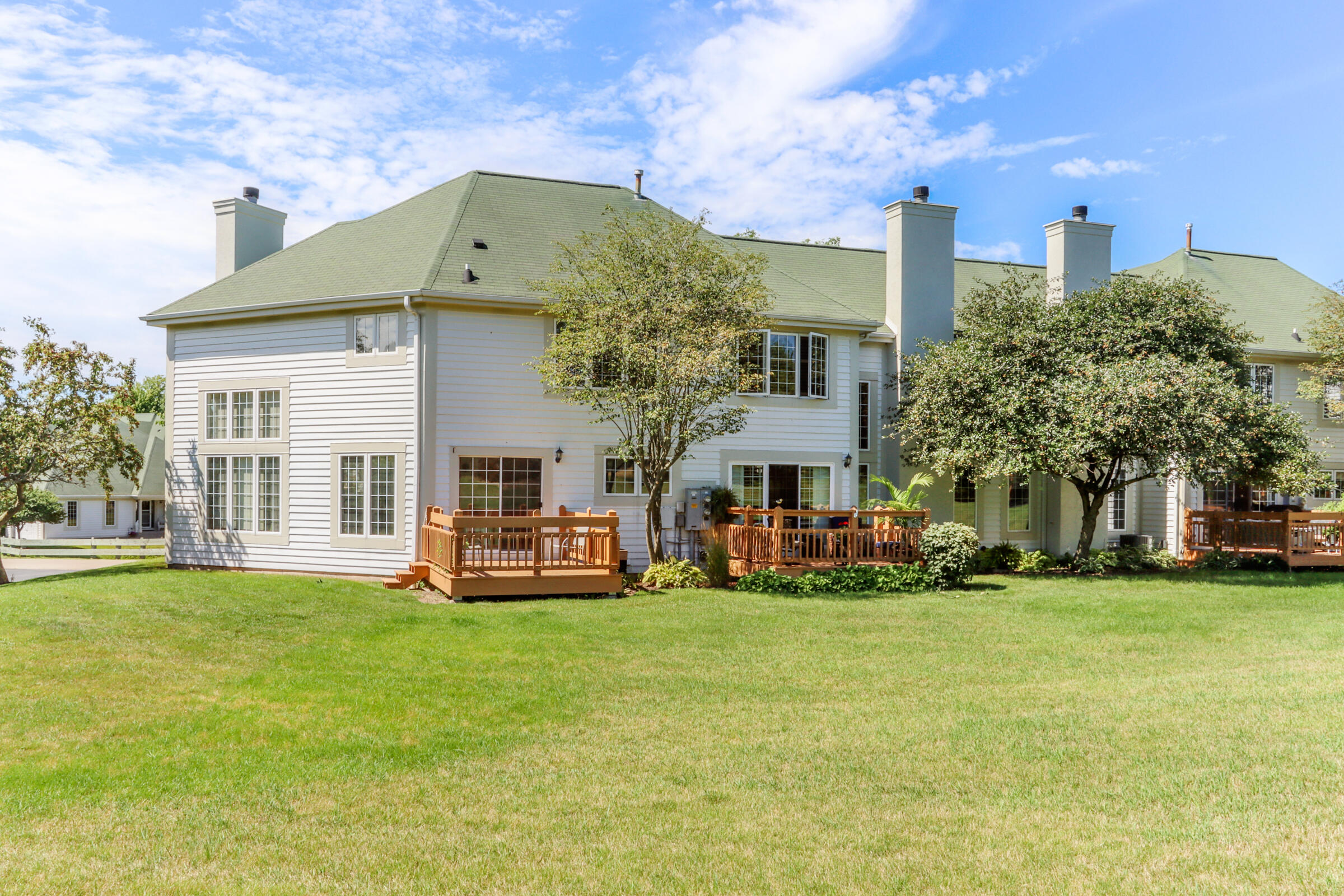 1821 Woodland Cir 12-08