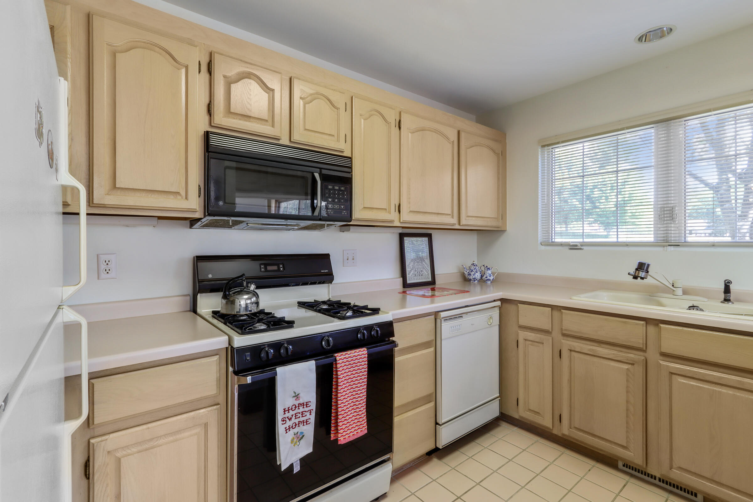 1821 Woodland Cir 12-08