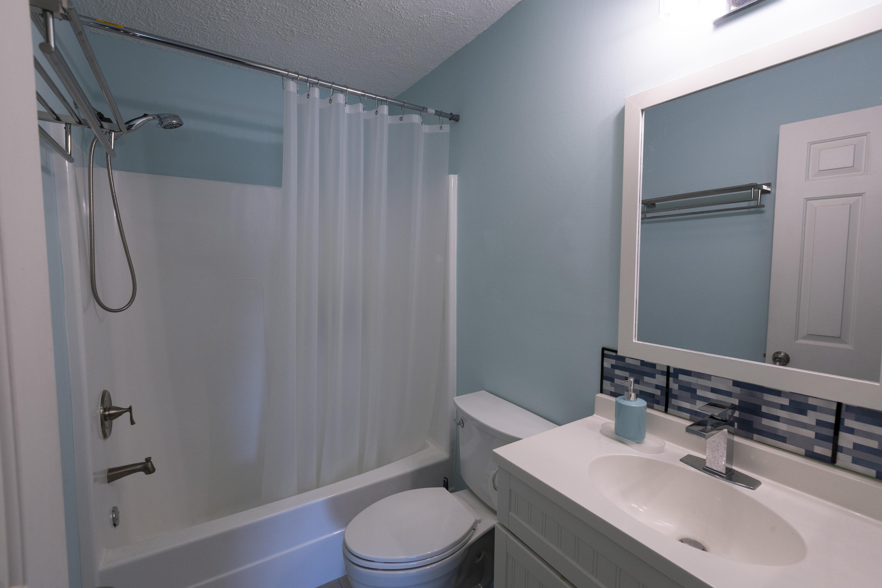 1270 Wisconsin St 209