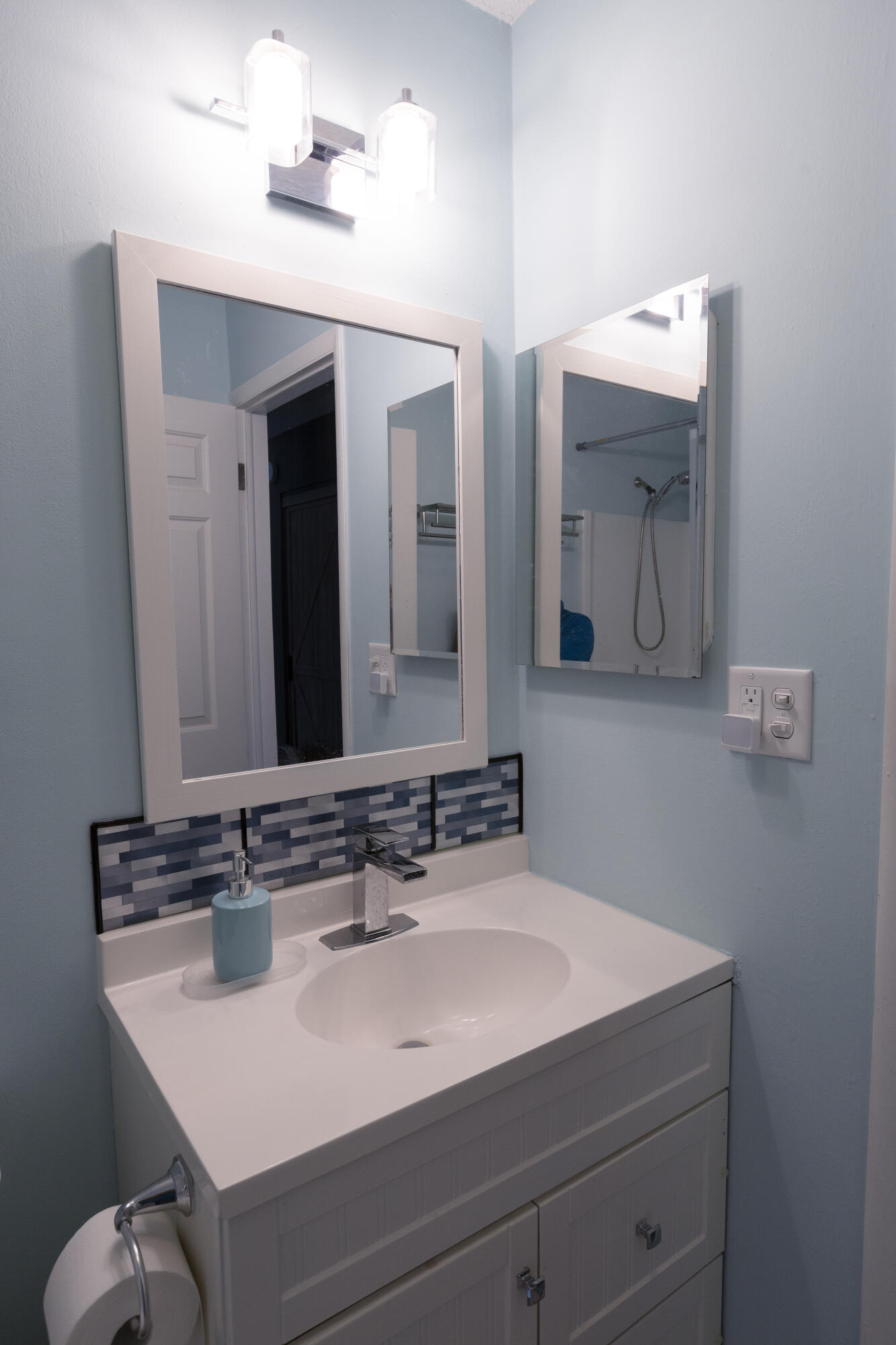 1270 Wisconsin St 209