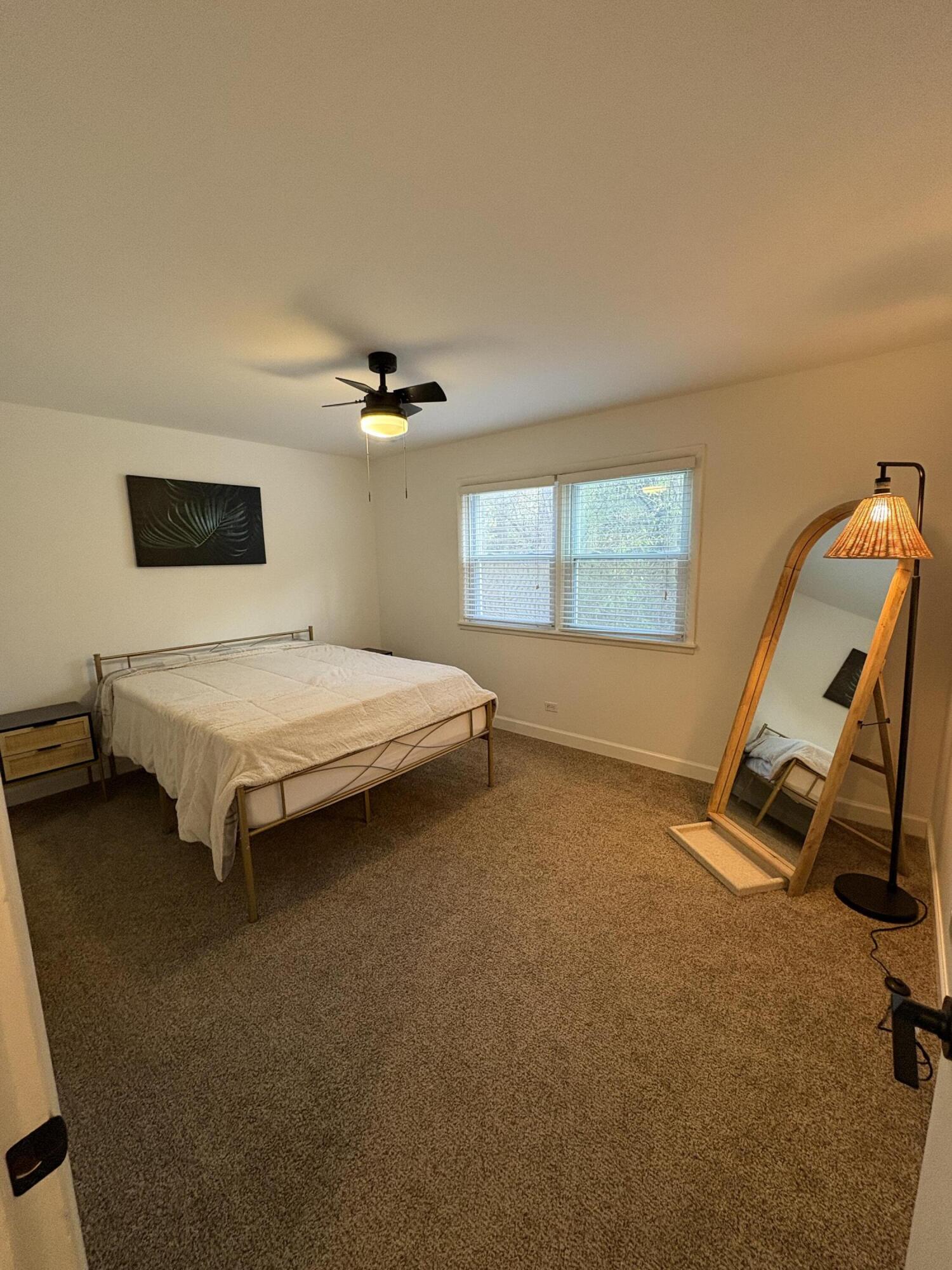 225 Country Club Dr 1-C