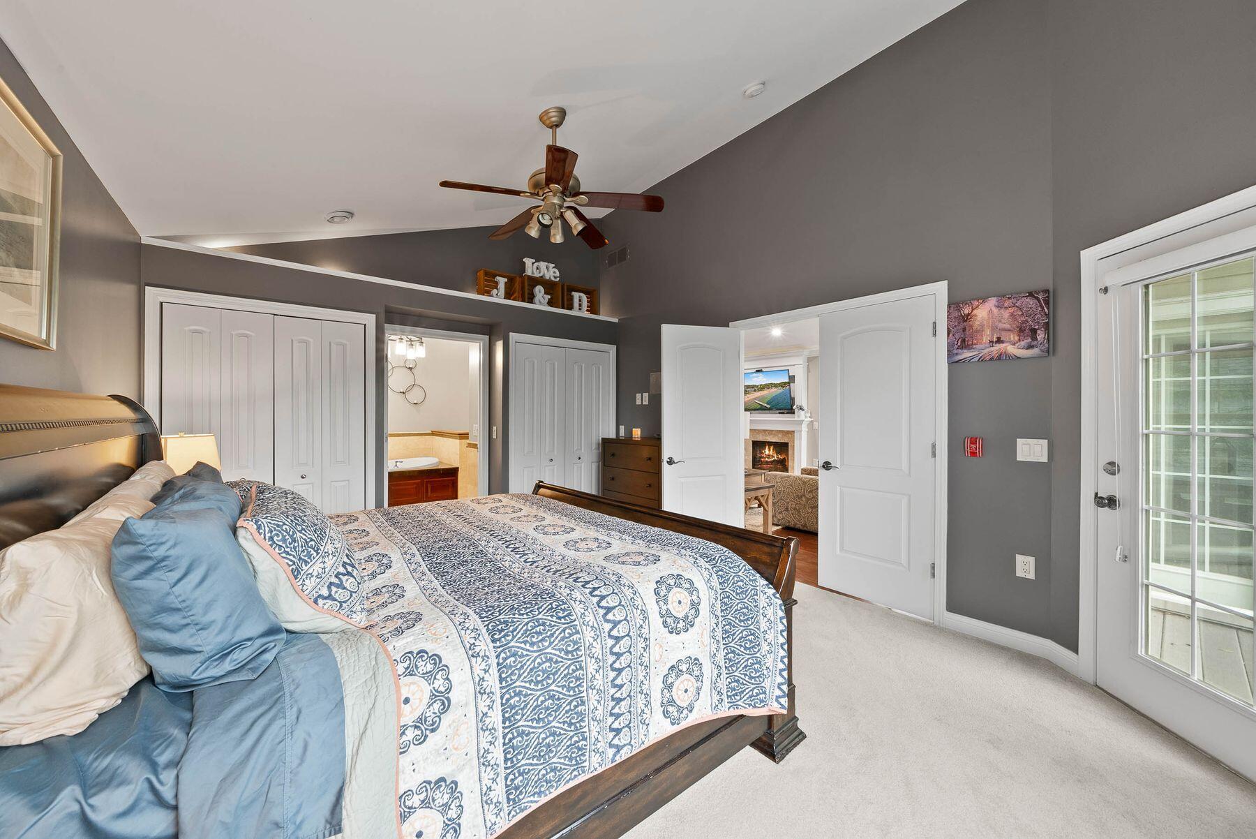 102 Abbey Ridge Ct Unit: 102