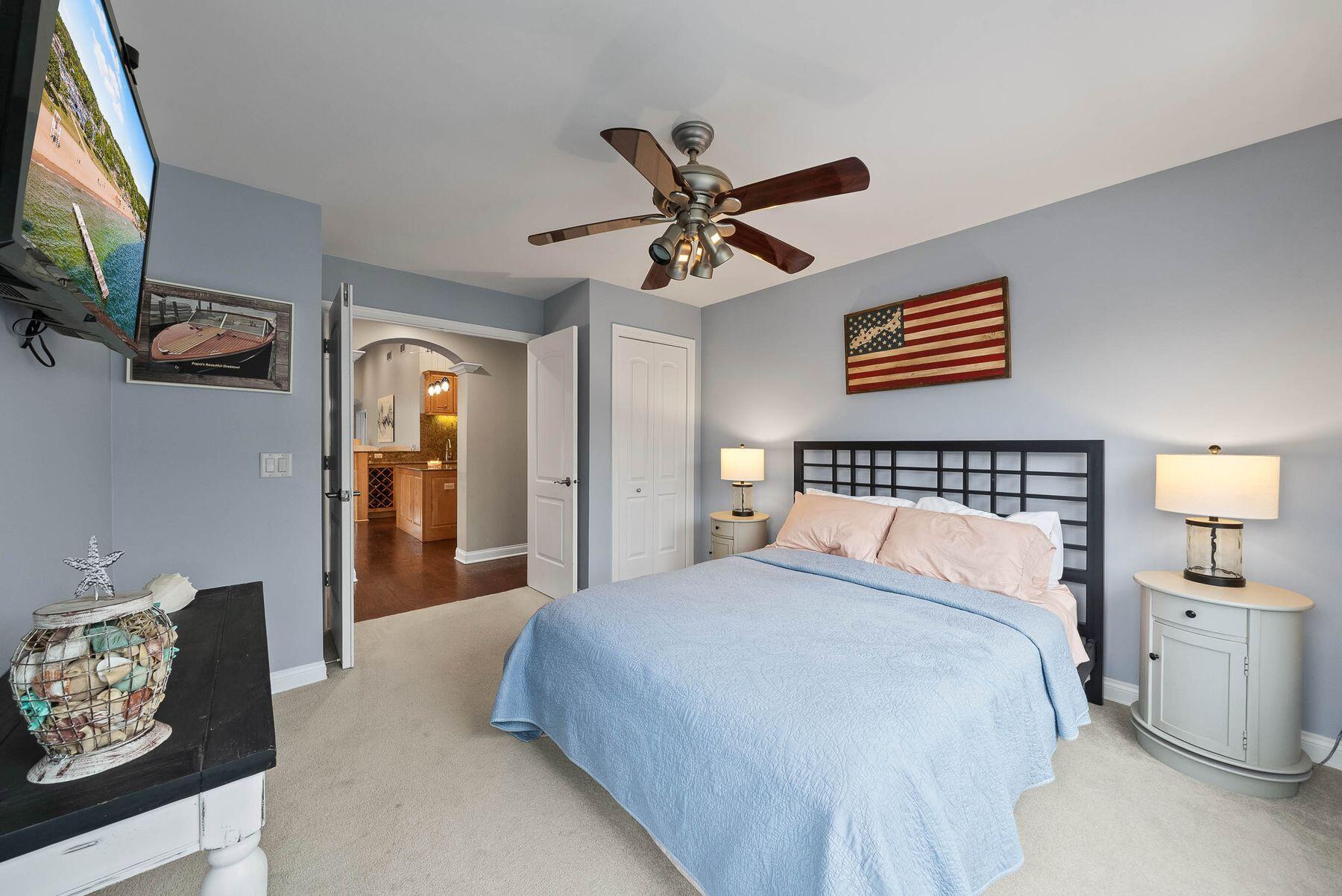 102 Abbey Ridge Ct Unit: 102