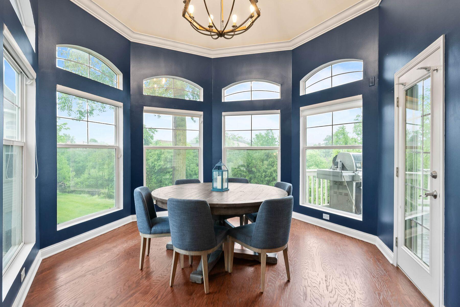 102 Abbey Ridge Ct Unit: 102