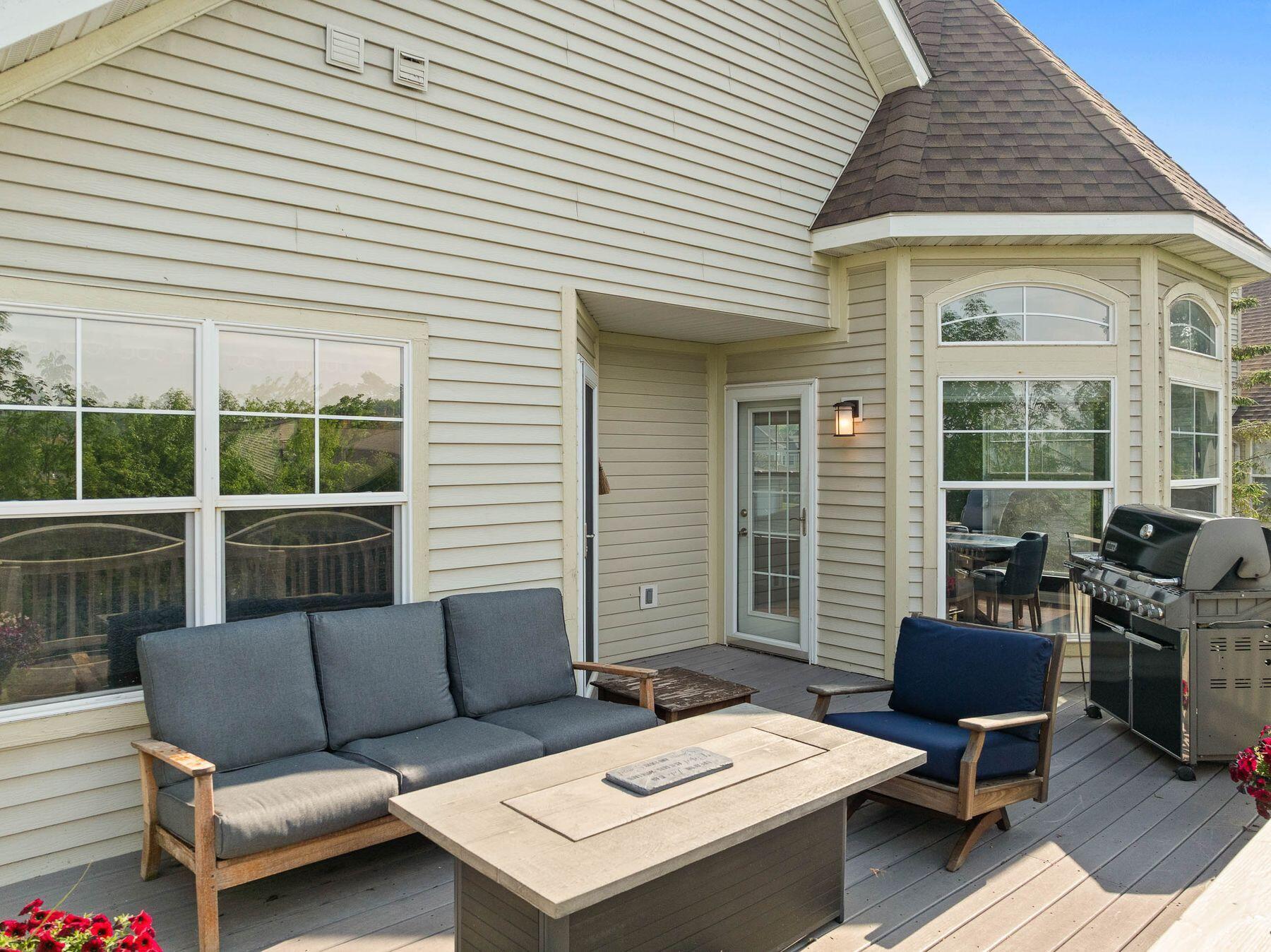 102 Abbey Ridge Ct Unit: 102