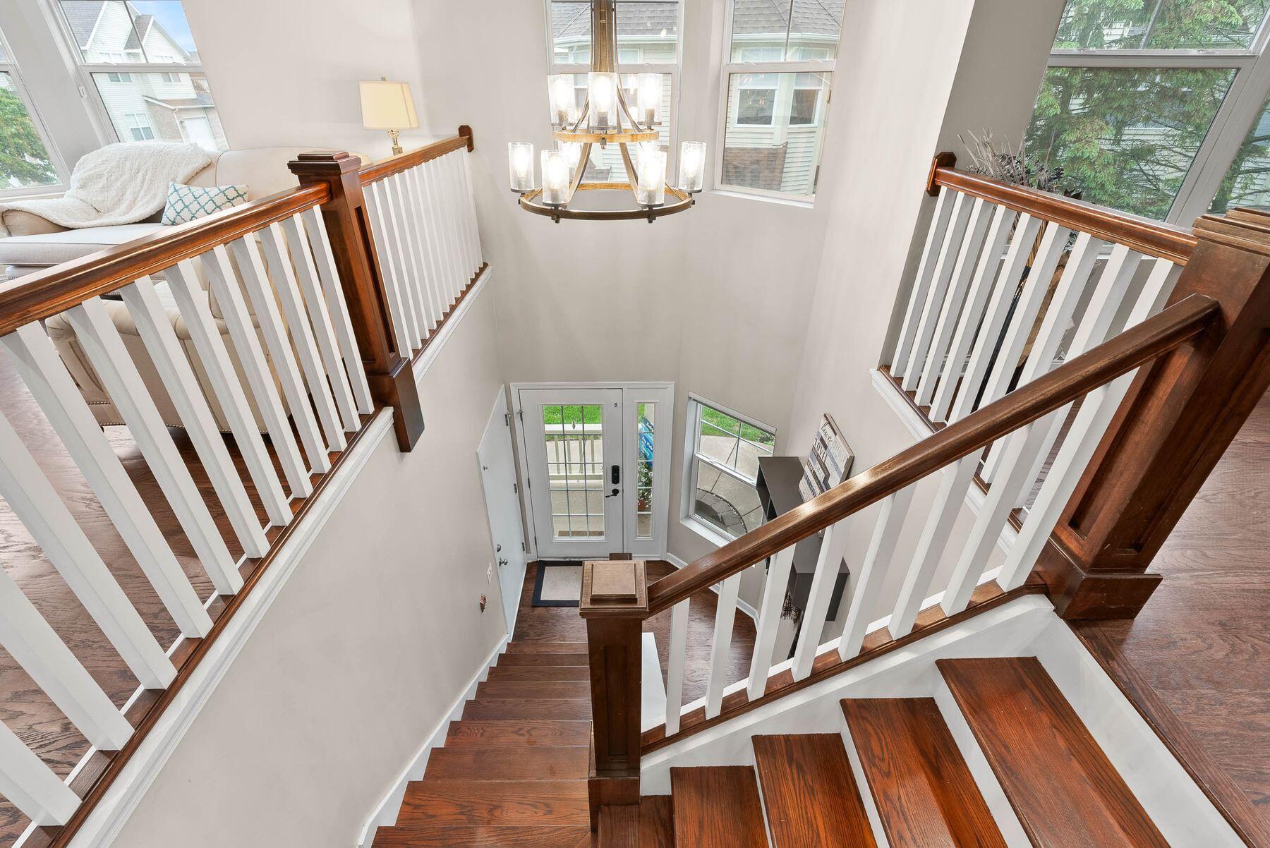 102 Abbey Ridge Ct Unit: 102
