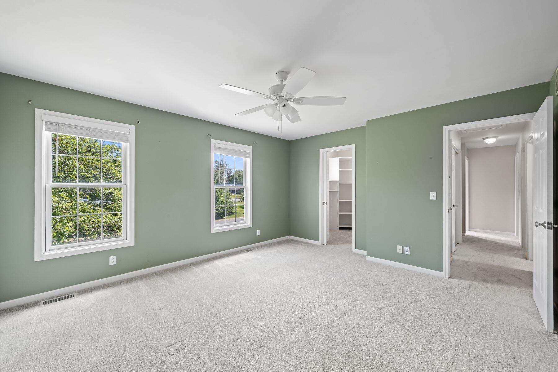 406 Lakewood Dr