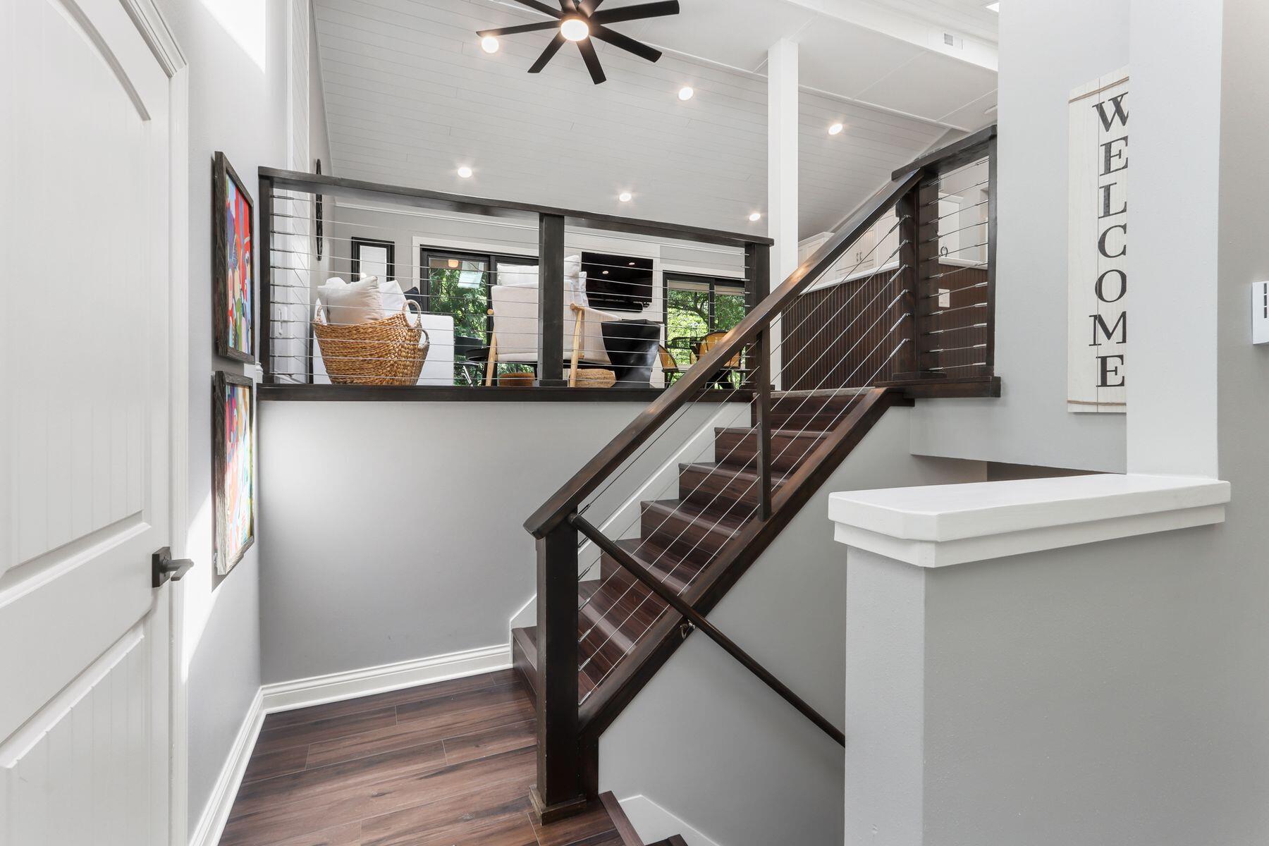 350 S Lower Gardens Rd