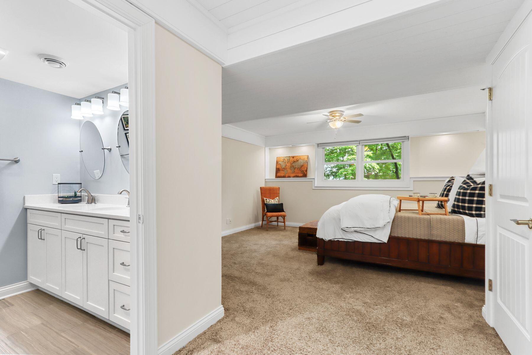 350 S Lower Gardens Rd