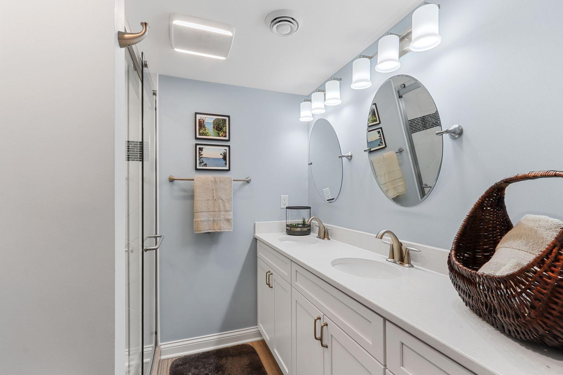 350 S Lower Gardens Rd